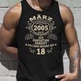 18 Geburtstag Geschenk Mann Mythos Legende März 2005 Tank Top Geschenke für Ihn