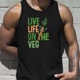 Life On The Veg Funny Vegan Slogan Plant Power Cute Graphic Men Women Tank Top Graphic Print Unisex Gifts for Him