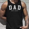 Mens Dad Est 2023 Dad To Be Gifts New Baby Daddy Fathers Day Unisex Tank Top Gifts for Him