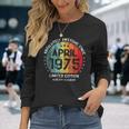 Fantastisch Seit April 1975 Männer Frauen Geburtstag Langarmshirts Geschenke für Sie