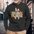 Mama Bunny Retro Groovy Bunny Mom Mommy Happy Easter Day Long Sleeve T-Shirt T-Shirt Gifts for Old Men
