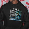 Personalisiertes Daniel Hoodie mit Drachenmotiv, Eigenschaften-Design Lustige Geschenke