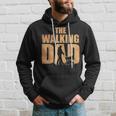 Herren The Walking Dad Geschenk Zum Vatertag Lustiges Papa Hoodie Geschenke für Ihn