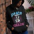 Funny Peace Out 5Th Grade Shirt First Last Day Of School Youth Hoodie