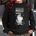 Installing Muscles Please Wait Sweatshirt Geschenke für alte Männer