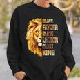Mens Black Father King Fathers Day African American Lion Dad Sweatshirt Gifts for Him