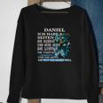 Personalisiertes Daniel Sweatshirt mit Drachenmotiv, Eigenschaften-Design Geschenke für alte Frauen