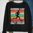 Retro Running Dad Funny Runner Marathon Athlete Humor Outfit Sweatshirt Gifts for Old Women