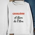 Weißes Sweatshirt CAVALIÈRE et fière de l'être für Reitsportfans Geschenke für alte Frauen