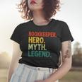 Buchhalter Hero Myth Legend Retro Vintage Buchhaltung Frauen Tshirt Geschenke für Sie