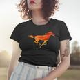 Flammen-Pferd Grafik Frauen Tshirt in Schwarz, Feuriges Design für Reiter Geschenke für Sie