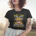 Highland Cows And Sunflower Farm Scottish Farmer Farming Women T-shirt Gifts for Her