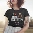 I Love Wine And Bears Lustiges Trinken Camping Wildtiere Tier Frauen Tshirt Geschenke für Sie