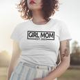 Mädchen Mama Est 2023 Frauen Tshirt, Muttertags Schwangerschaftsankündigung Geschenke für Sie