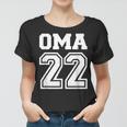 Oma 2022 Schwangerschaft Verkünden V2 Frauen Tshirt