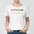 Sé Amable Spanish Bilingual Teacher Be Kind Leopard Hearts Women T-shirt