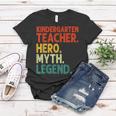 Kindergarten Lehrer Held Mythos Legende Vintage Lehrertag Frauen Tshirt Lustige Geschenke