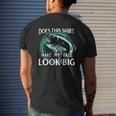 Does This Make My Bass Look Big FishingMen's Back Print T-shirt Gifts for Him