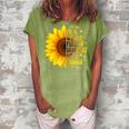 In A World Full Of Grandmas Be Bubbie Sunflower Grandma Gift For Womens Women's Loosen Crew Neck Short Sleeve T-Shirt Green