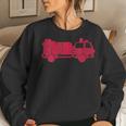 Womens Fire Truck Vintage Fire Fighter Gift Fireman Women Crewneck Graphic Sweatshirt Gifts for Her