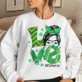 Funny Icu Nurse St Patricks Day Love Nurse Life Messy Bun Women Crewneck Graphic Sweatshirt Gifts for Her