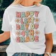Happy Last Day Of 4Th Grade Cute Groovy Fourth Grade Teacher Women T-shirt Gifts for Her