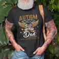 Autism Dad Doesnt Come With A Manual Autism Awarenes Old Men T-shirt Gifts for Old Men