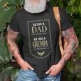 Being A Dad Is An Honor Being A Grumpa Is Priceless Grandpa Old Men T-shirt Gifts for Old Men
