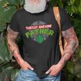 Turtley Awesome Father Awesome Fathers Day Old Men T-shirt Gifts for Old Men