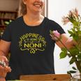 Happiness Is Being A Noni Grandma Women Old Women T-shirt Gifts for Old Women
