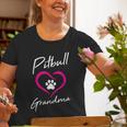 Pitbull Grandma Love Dog Paw Print Cool Animal Lover Old Women T-shirt Gifts for Old Women