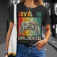 19 Year Old Level 19 Unlocked 19Th Birthday Boy Gaming V2T-shirt Gifts for Her