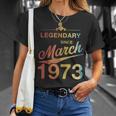 50 Geburtstag 50 Jahre Alt Legendär Seit März 1973 V4 T-Shirt Geschenke für Sie