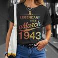 80 Geburtstag 80 Jahre Alt Legendär Seit März 1943 V6 T-Shirt Geschenke für Sie