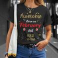 Awesome Born On Februar 4 Geburtstag Niedliche Blumen Februar T-Shirt Geschenke für Sie