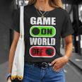 Game On World Off Gamer Gaming Konsole Gamepad Zocken T-Shirt Geschenke für Sie