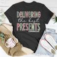 Delivering The Best Presents Labor And Delivery Nurse Xmas T-shirt Funny Gifts