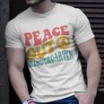 Kids Peace Out Kindergarten Funny Retro Last Day Of Kindergarten Unisex T-Shirt Gifts for Him