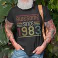 40 Year Old Made In 1983 Vintage 40Th Birthday Retro T-shirt Gifts for Old Men