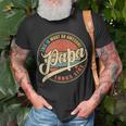 Mens What An Awesome Dad Papa Grandpa Looks Like Vintage T-Shirt Gifts for Old Men