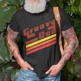Mens Classic Vintage Retro 70S Groovy Dad T-Shirt Gifts for Old Men