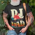 Mens Dj Dad Vintage Beat Disc Jockey Fathers Day Mens T-Shirt Gifts for Old Men