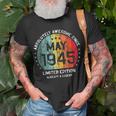 Fantastisch Seit Mai 1945 Männer Frauen Geburtstag T-Shirt Geschenke für alte Männer