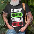 Game On World Off Gamer Gaming Konsole Gamepad Zocken T-Shirt Geschenke für alte Männer