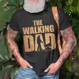 Herren The Walking Dad Geschenk Zum Vatertag Lustiges Papa T-Shirt Geschenke für alte Männer