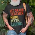 Lehrer der 1. Klasse Held Mythos Legende T-Shirt im Vintage-Stil Geschenke für alte Männer
