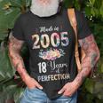 Made In 2005 Floral 18 Year Old 18Th Birthday For Girls T-shirt Gifts for Old Men