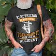 Mens Be Nice To Me Im An Electritian Handyman Dad T-Shirt Gifts for Old Men