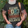 Rente 2023 Eine Echte Legende Verlässt Das Gelände Retro T-Shirt Geschenke für alte Männer