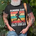 Retro Running Dad Runner Marathon Athlete Humor Outfit T-Shirt Gifts for Old Men